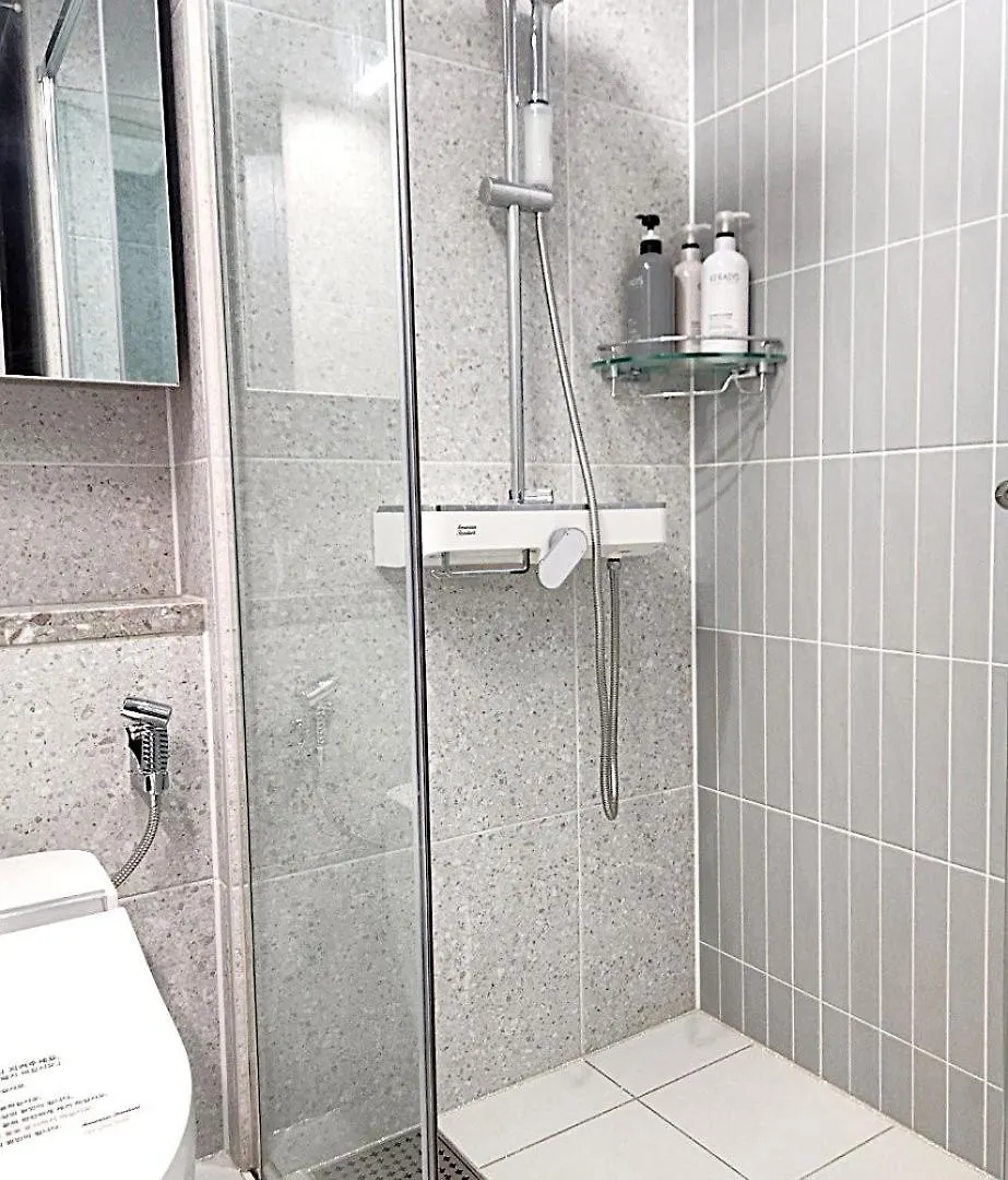 Incheon Airport, Songdo, Cheongra, Inha Univ Hospital Aparthotel South Korea