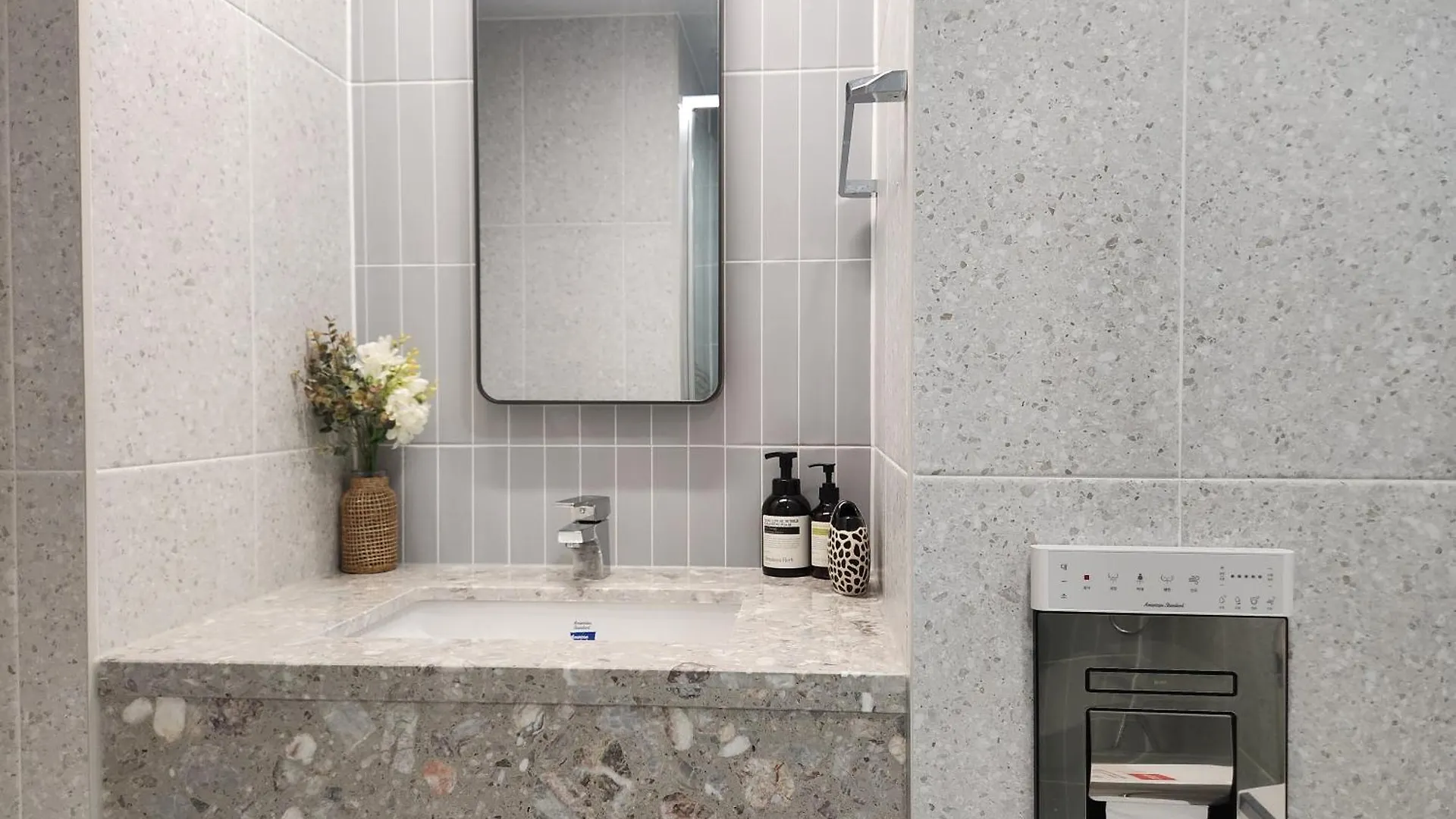 Incheon Airport, Songdo, Cheongra, Inha Univ Hospital Aparthotel 0*,