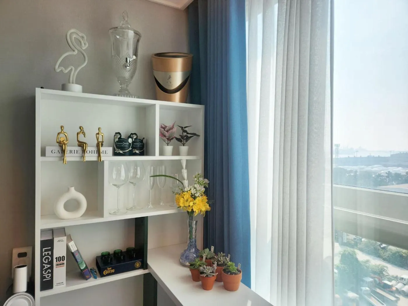 Incheon Airport, Songdo, Cheongra, Inha Univ Hospital Aparthotel South Korea